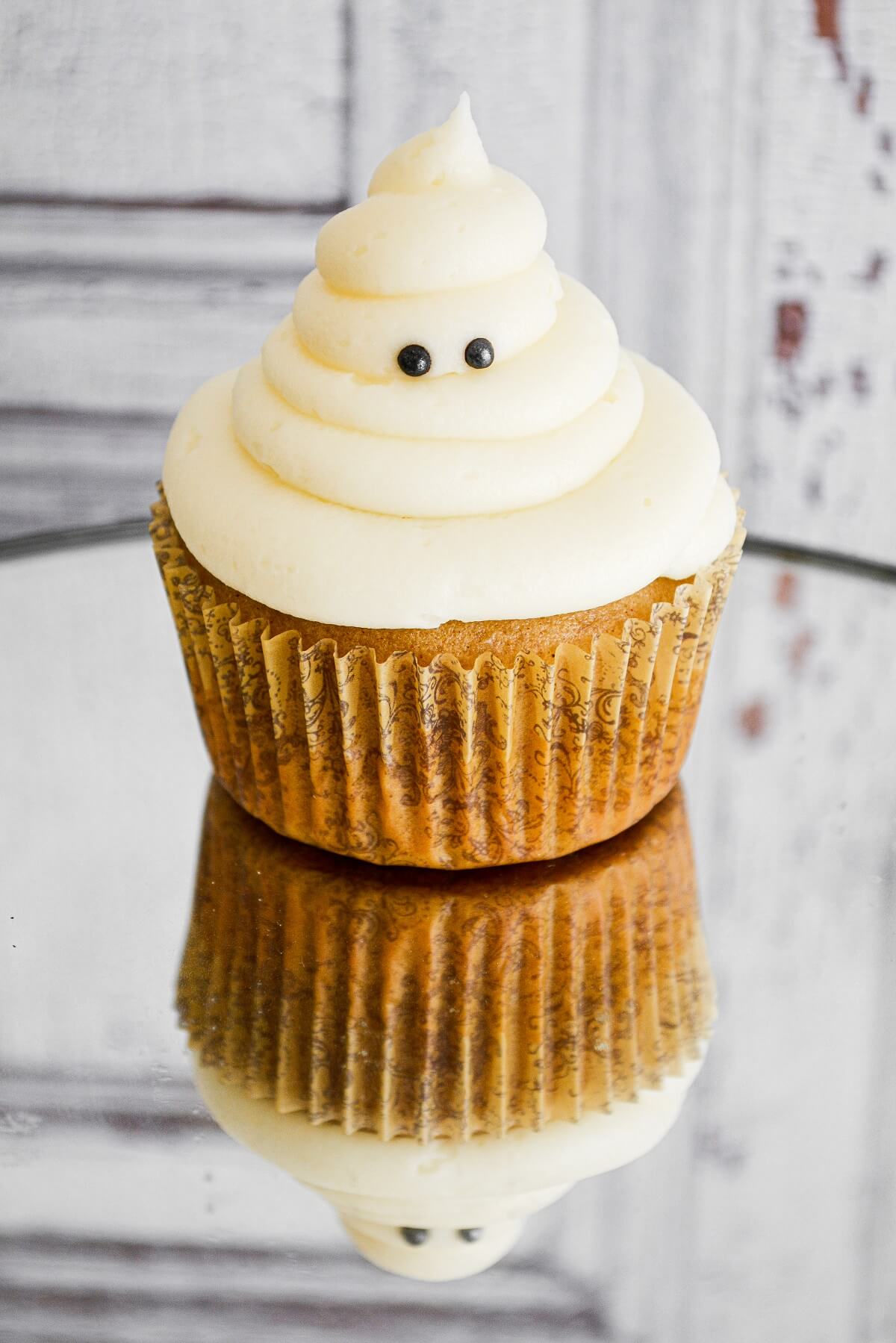 Ghost cupcake for Halloween.