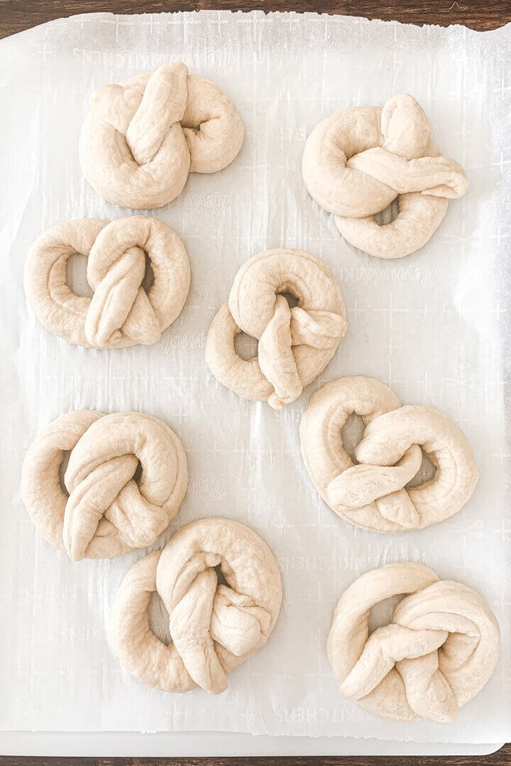 Soft pretzels after being boiled.