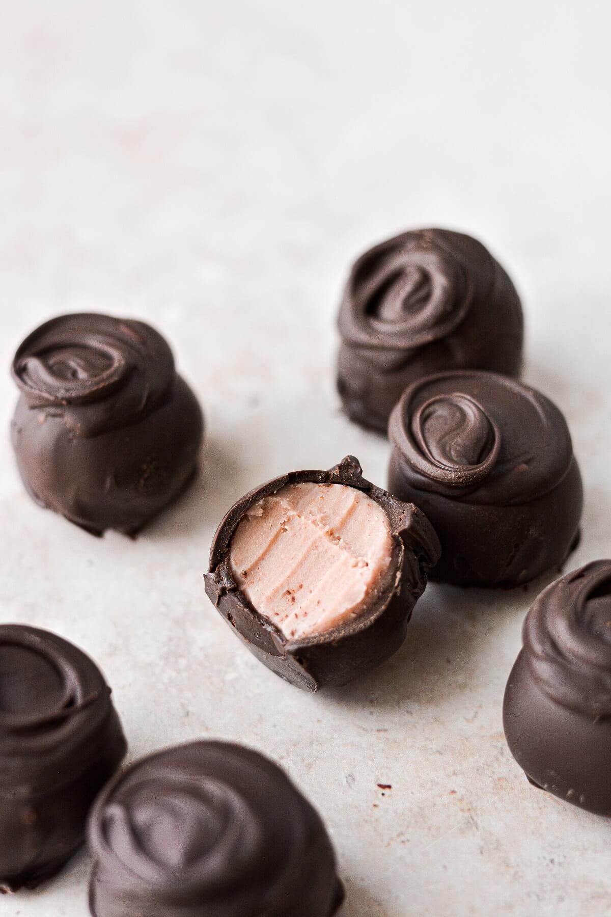 How to make centre filled Blueberry & Truffle flavour chocolates