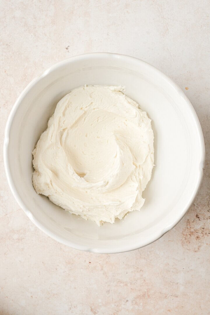 Bowl of whipped cream cheese.