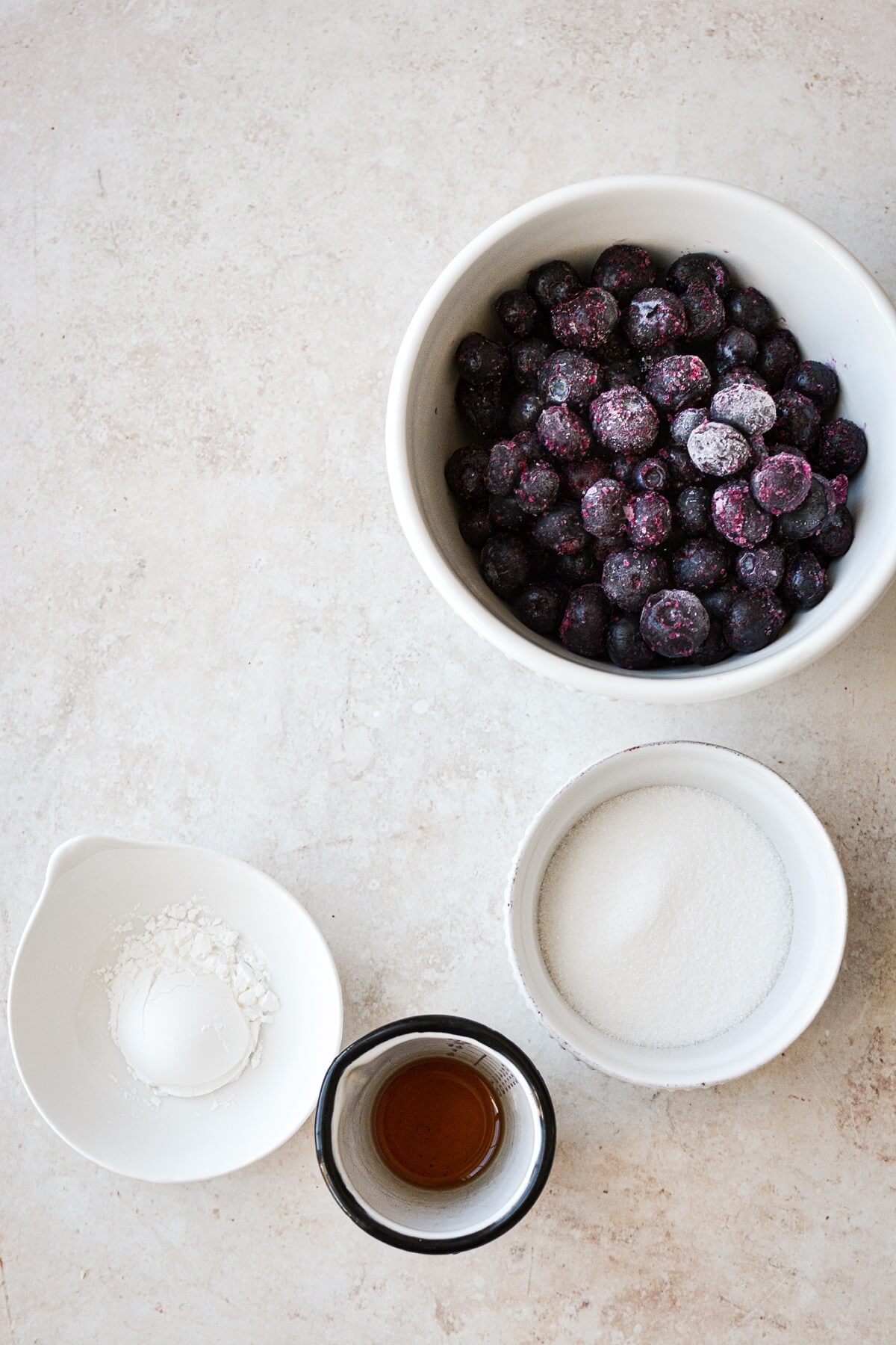 Ingredients for making blueberry sauce.