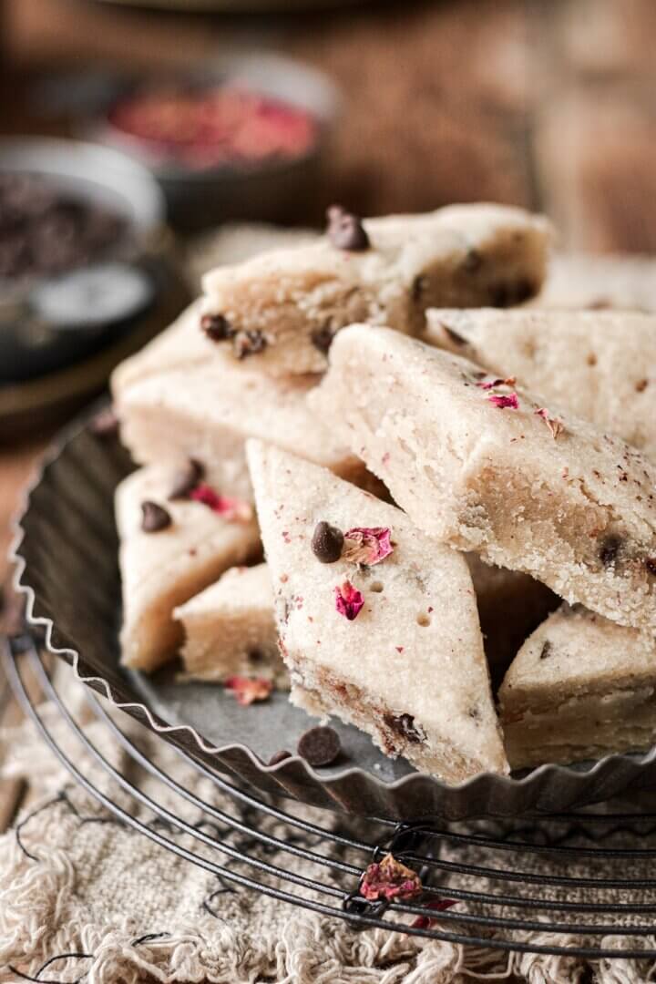 Chocolate chip shortbread cut in diamond shapes.