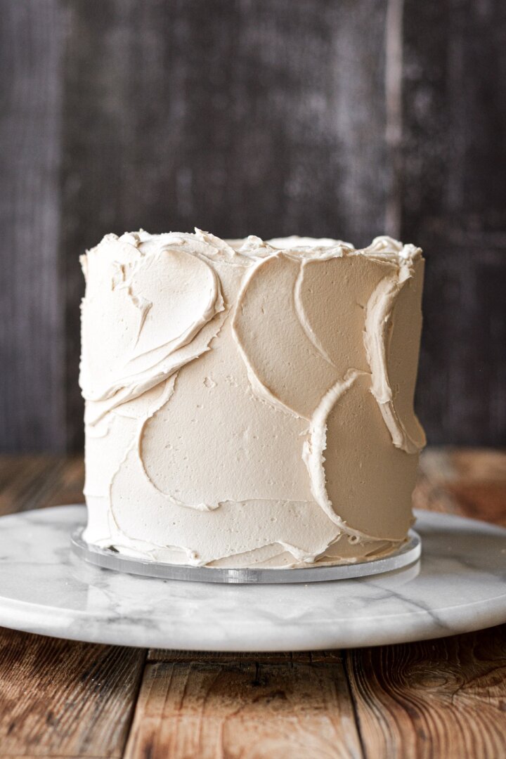 White chocolate maple buttercream on a spice cake.