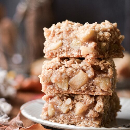 Apple Crumb Pie with Brown Sugar Streusel - Curly Girl Kitchen