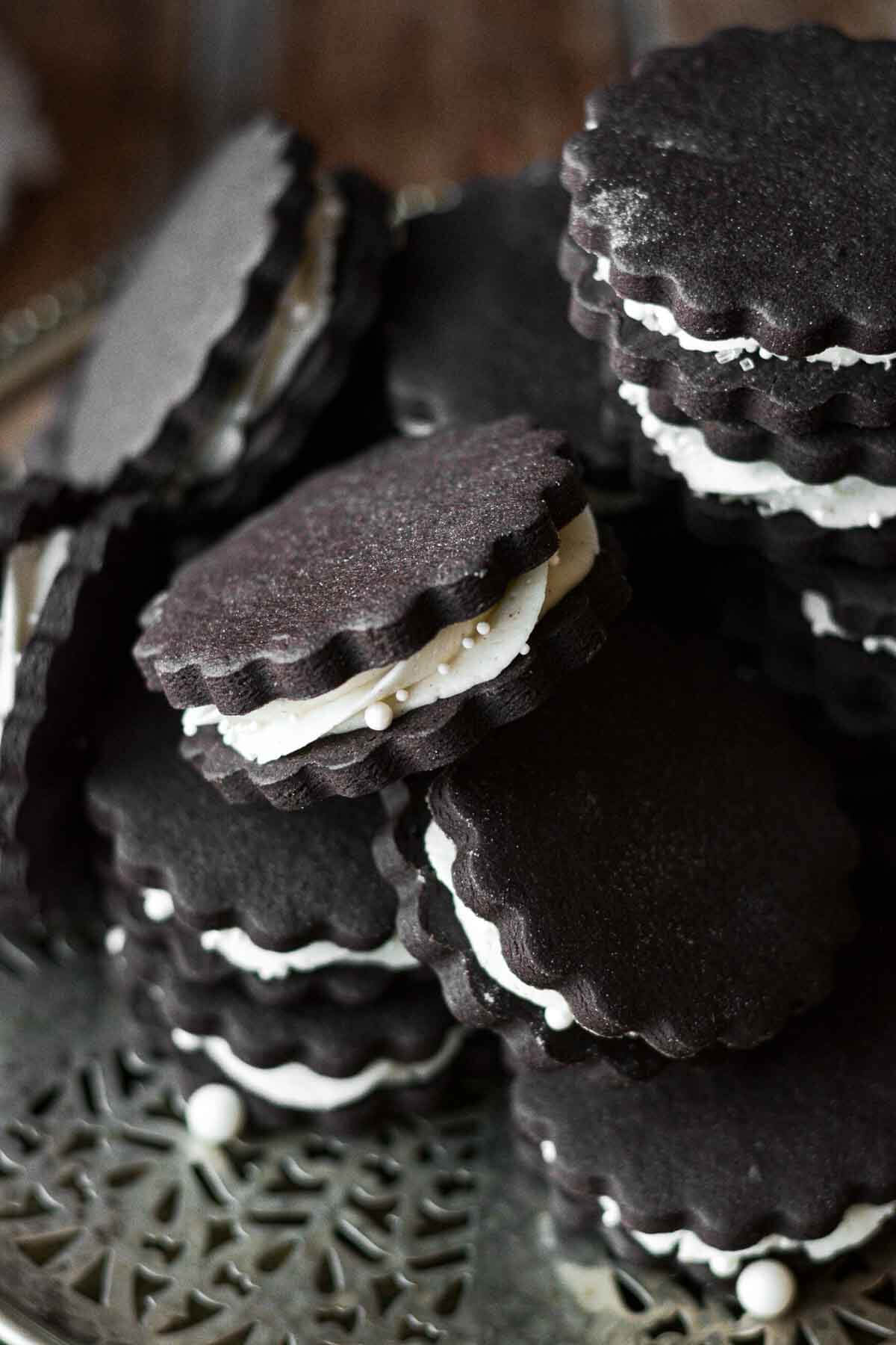 Chocolate eggnog sandwich cookies.