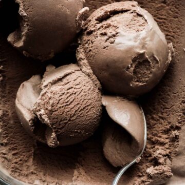 Scoops of eggless chocolate ice cream.