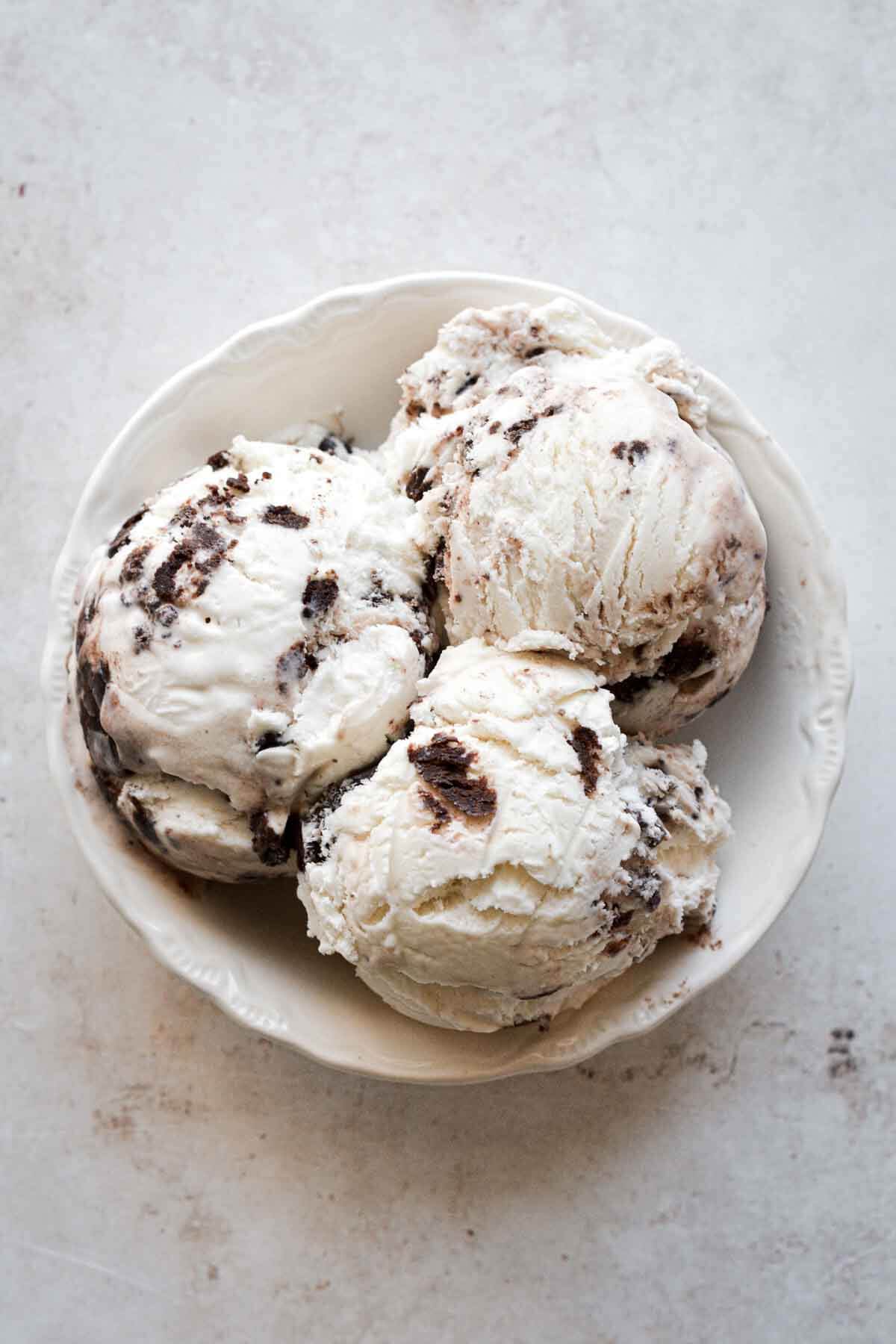 Bowl of brownie batter ice cream.