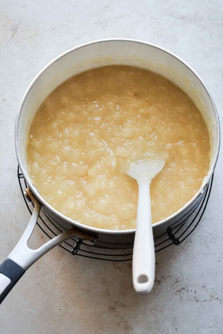 Step 2 for making crushed pineapple cake filling.