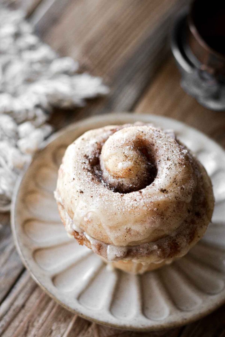Cinnamon roll on a plate.