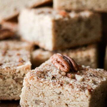 Brown butter pecan blondies.