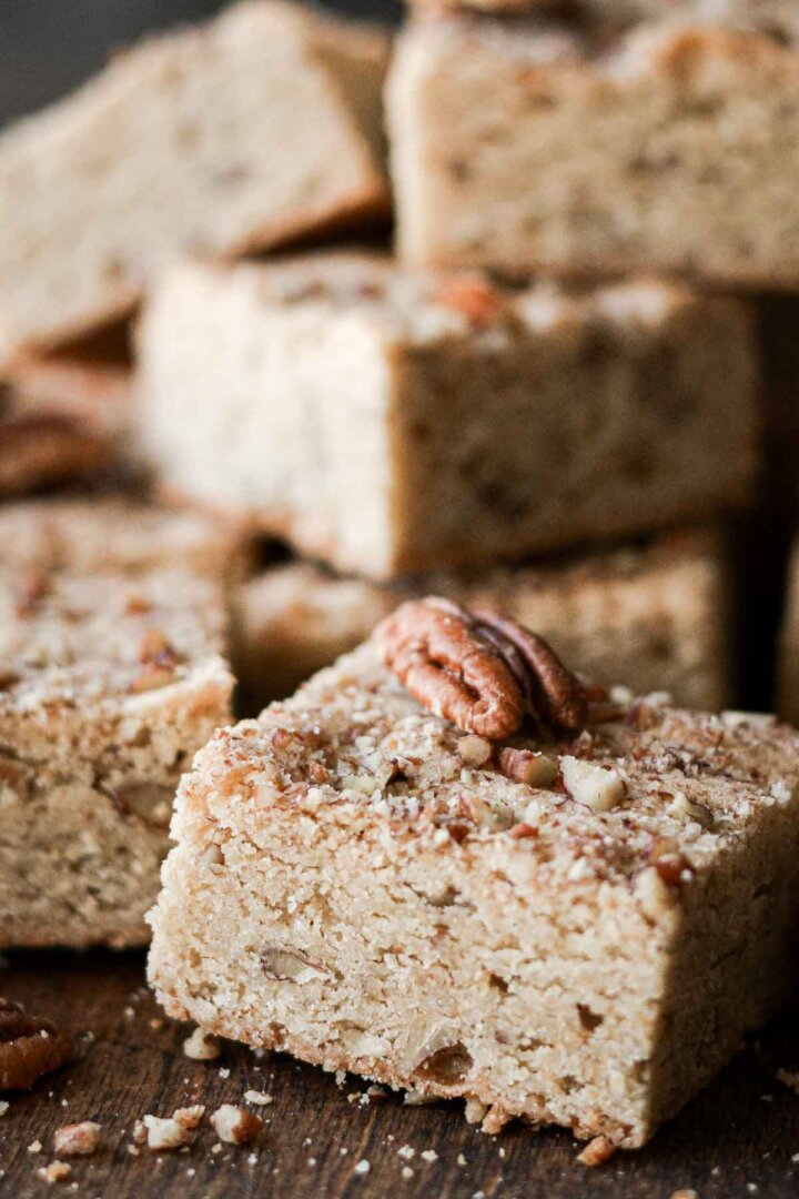 Brown butter pecan blondies.