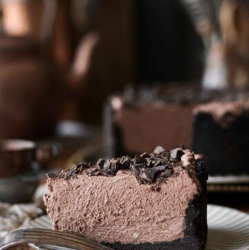 A slice of no bake chocolate cheesecake.